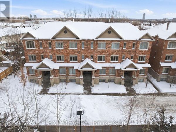 634 Danaca Private , Ottawa, ON K1K2V7