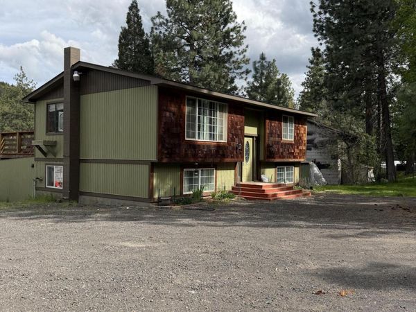 8511 McLaughlin Lane, Klamath Falls, OR 97601