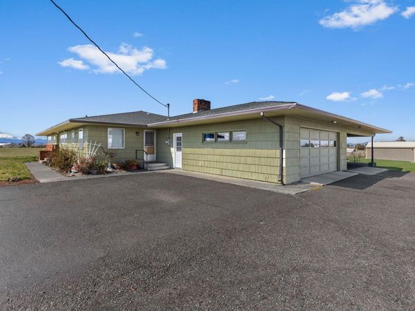 2250 NW Elm Lane, Madras, OR 97741