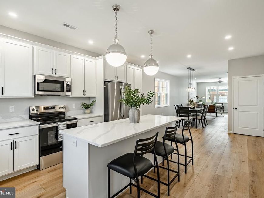 523 Grove Street, Bridgeport, PA 19405 Main Photo