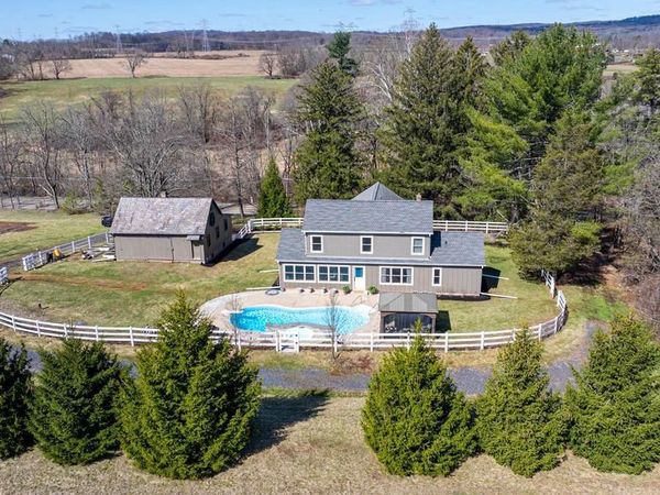 1418 ROUTE 212, QUAKERTOWN, PA 18951