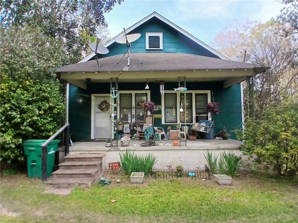 1241 W 9TH Street , Bogalusa, LA 70427