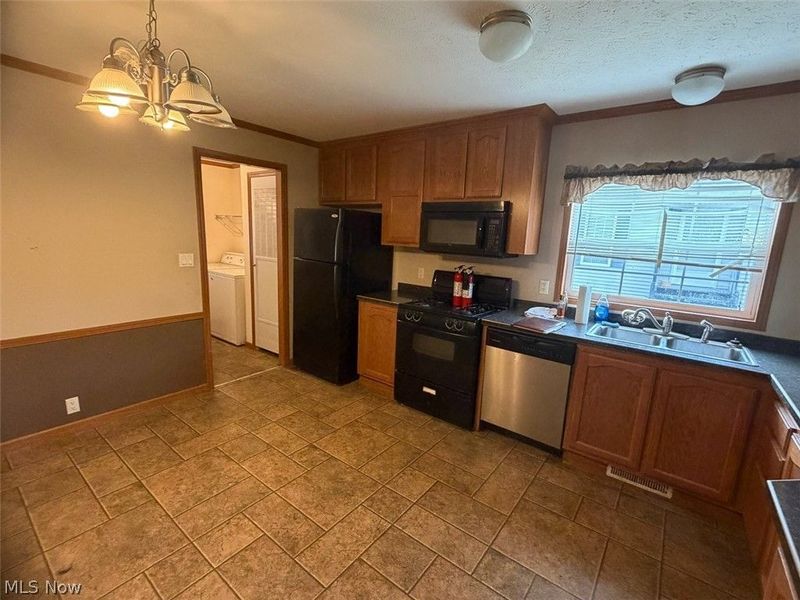 8909 Falcon Drive, Streetsboro, OH 44241 Photo 6