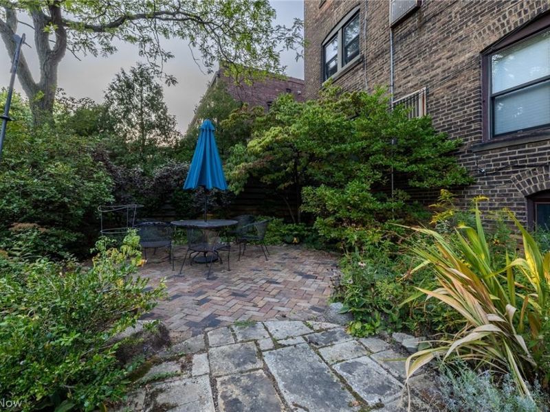 2472 Overlook Road, Cleveland Heights, OH 44106 Photo 2