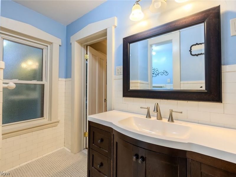 2472 Overlook Road, Cleveland Heights, OH 44106 Photo 24