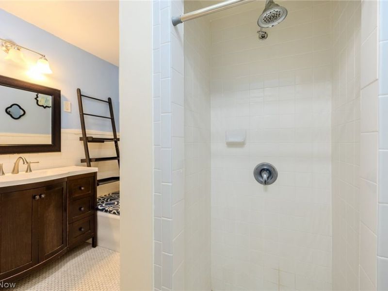 2472 Overlook Road, Cleveland Heights, OH 44106 Photo 25