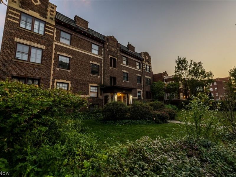 2472 Overlook Road, Cleveland Heights, OH 44106 Photo 27