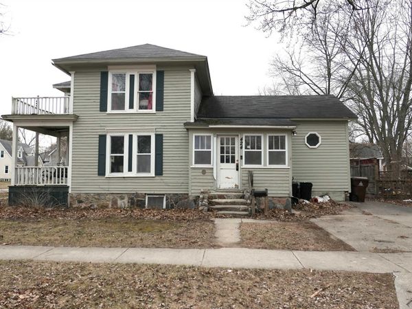 424 Kinney Street S, Mt Pleasant, MI 48858