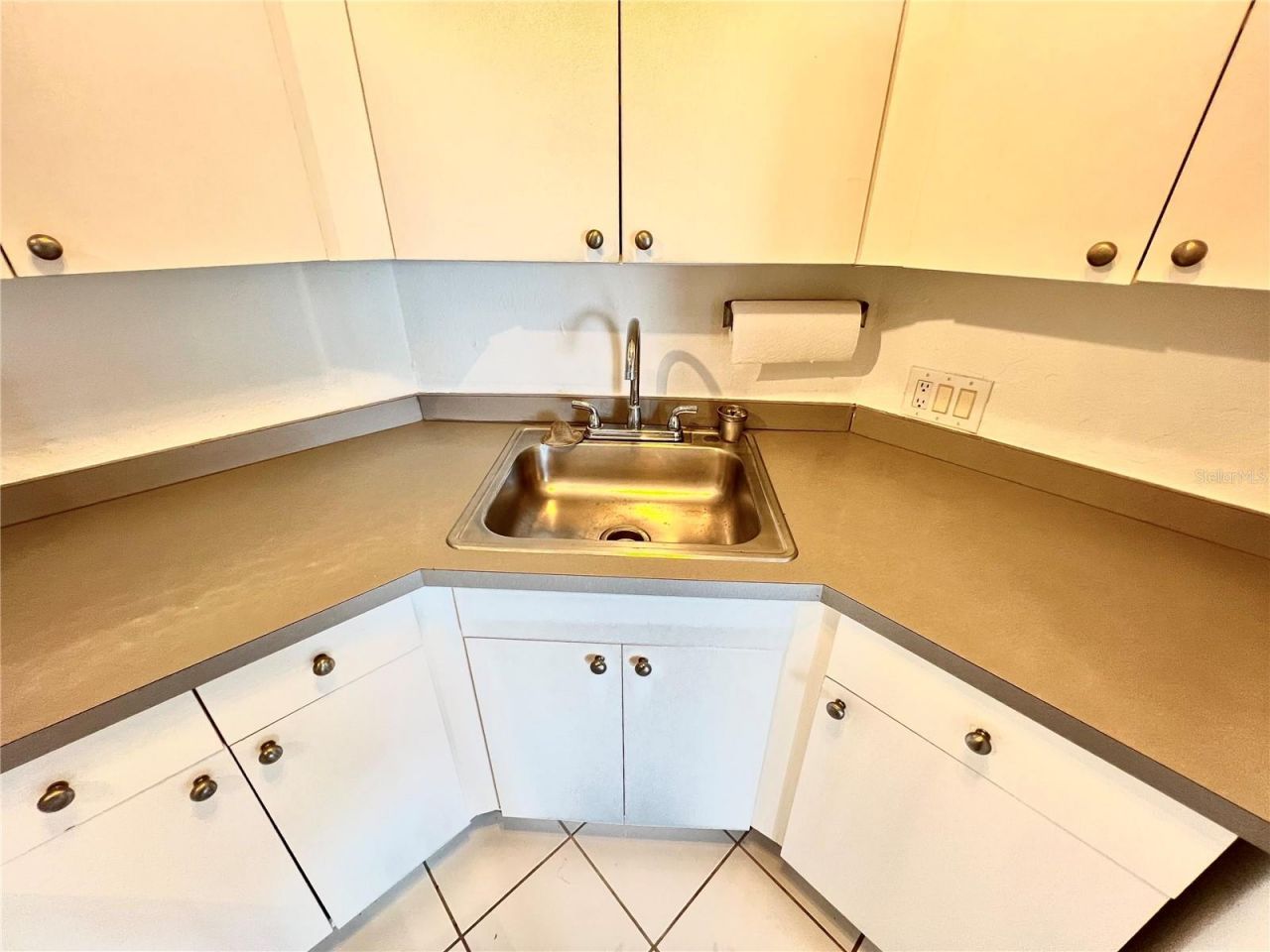 3315 58th Avenue S, Unit 318, Saint Petersburg, FL 33712 Photo