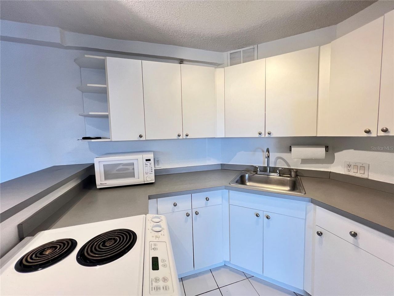 3315 58th Avenue S, Unit 318, Saint Petersburg, FL 33712 Photo