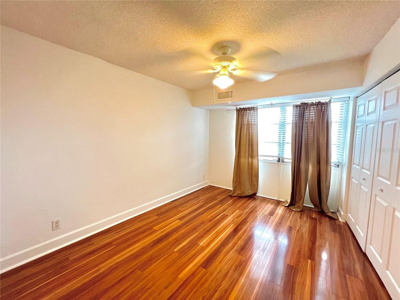 3315 58th Avenue S, Unit 318, Saint Petersburg, FL 33712 Photo