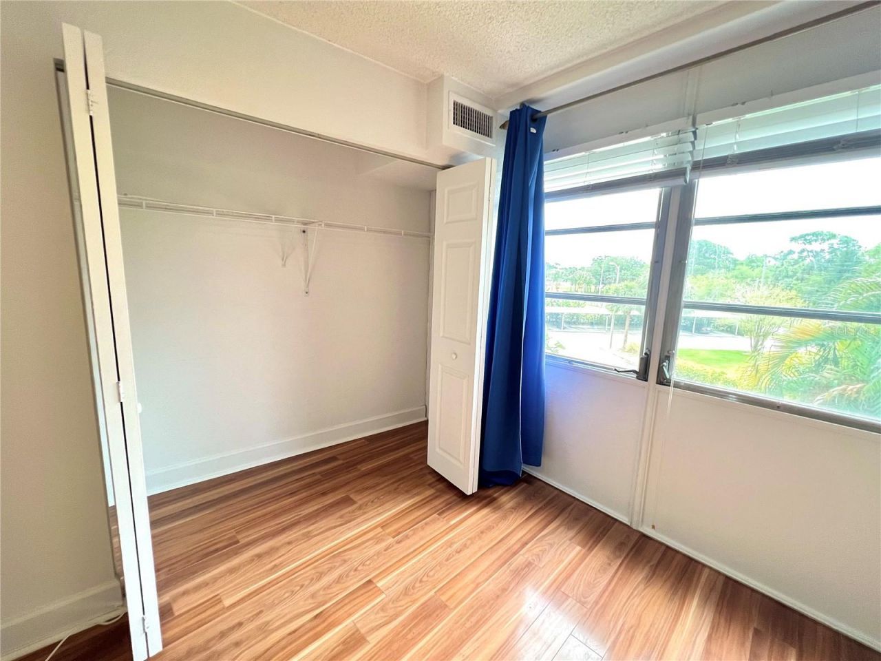 3315 58th Avenue S, Unit 318, Saint Petersburg, FL 33712 Photo