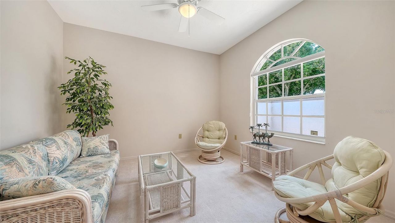 3864 Chatsworth Greene Court, Unit 10, Sarasota, FL 34235 Photo
