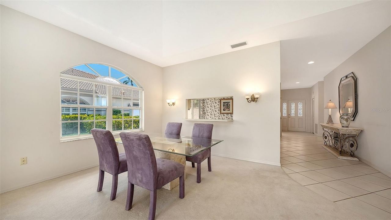 3864 Chatsworth Greene Court, Unit 10, Sarasota, FL 34235 Photo