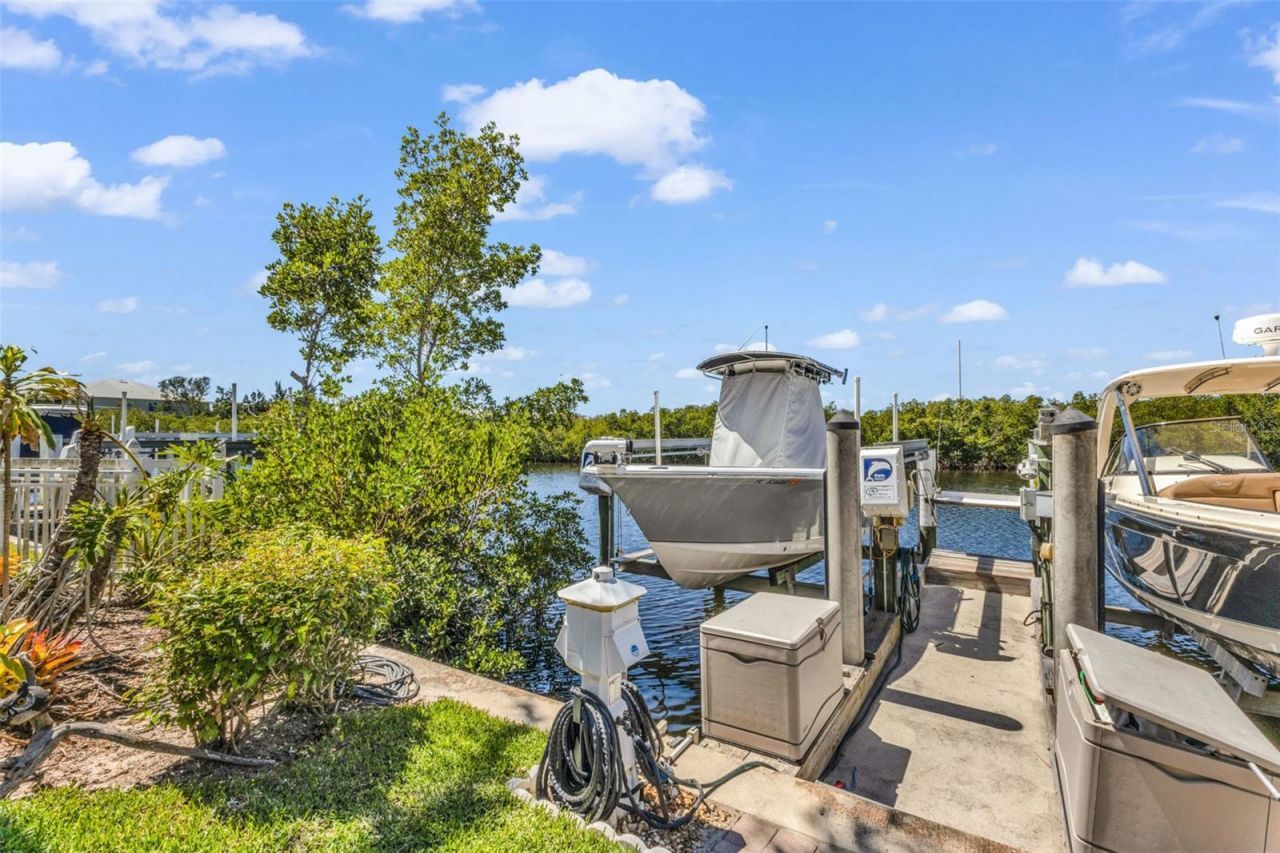 3239 Purple Martin Drive, Unit 122, Punta Gorda, FL 33950 Photo
