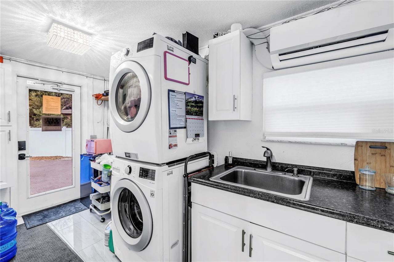 2200 49th Street N, Saint Petersburg, FL 33710 Photo