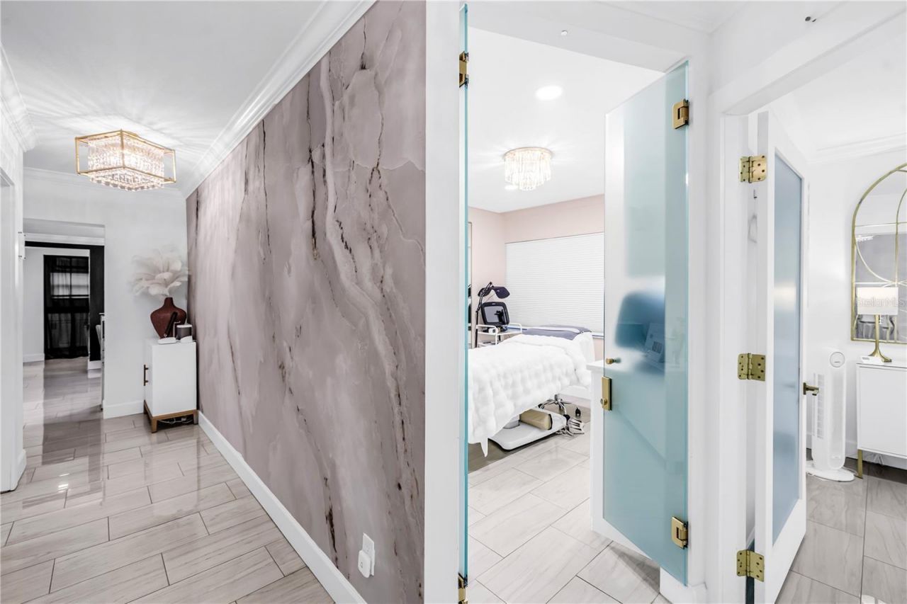 2200 49th Street N, Saint Petersburg, FL 33710 Photo