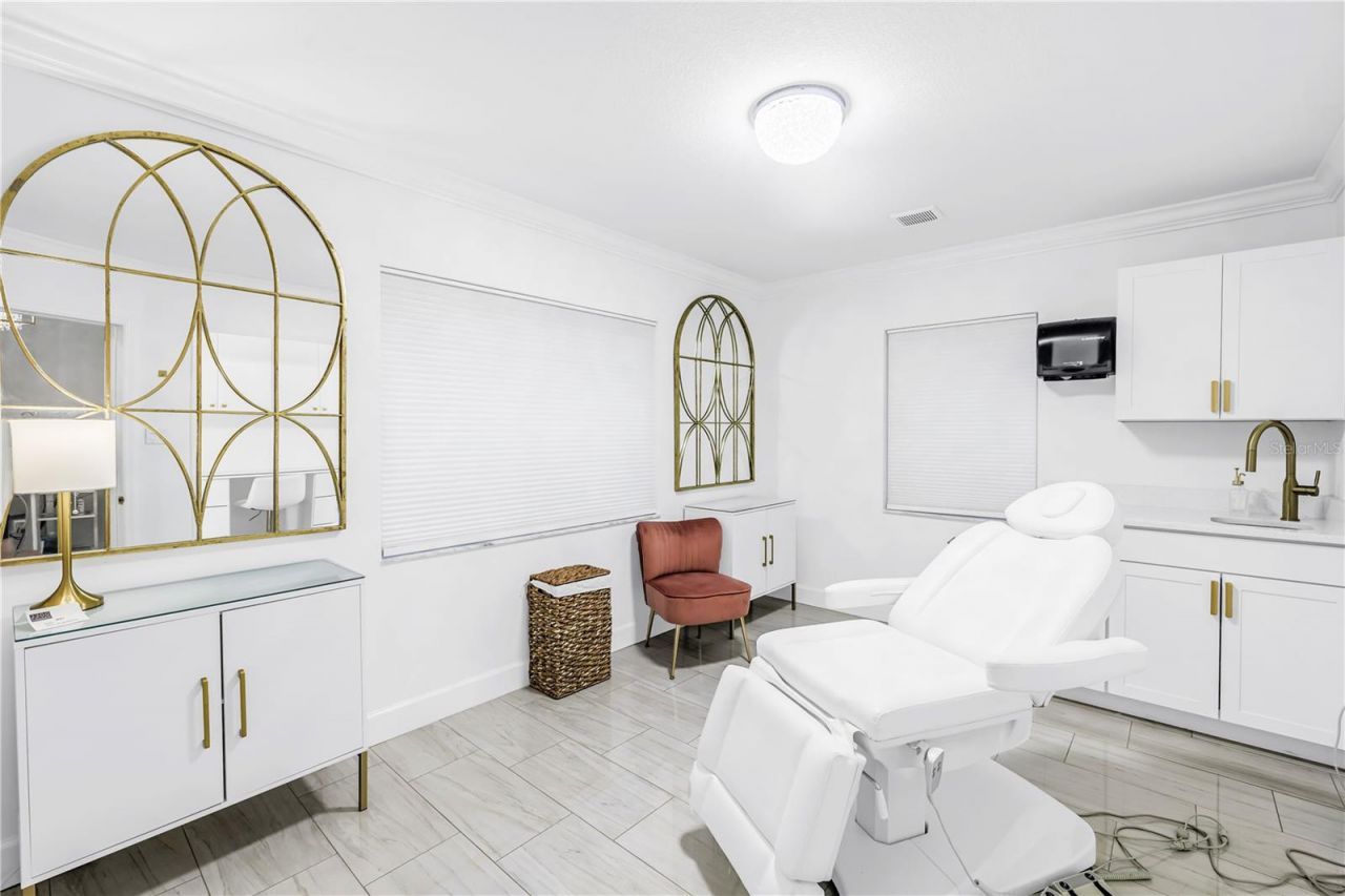 2200 49th Street N, Saint Petersburg, FL 33710 Photo