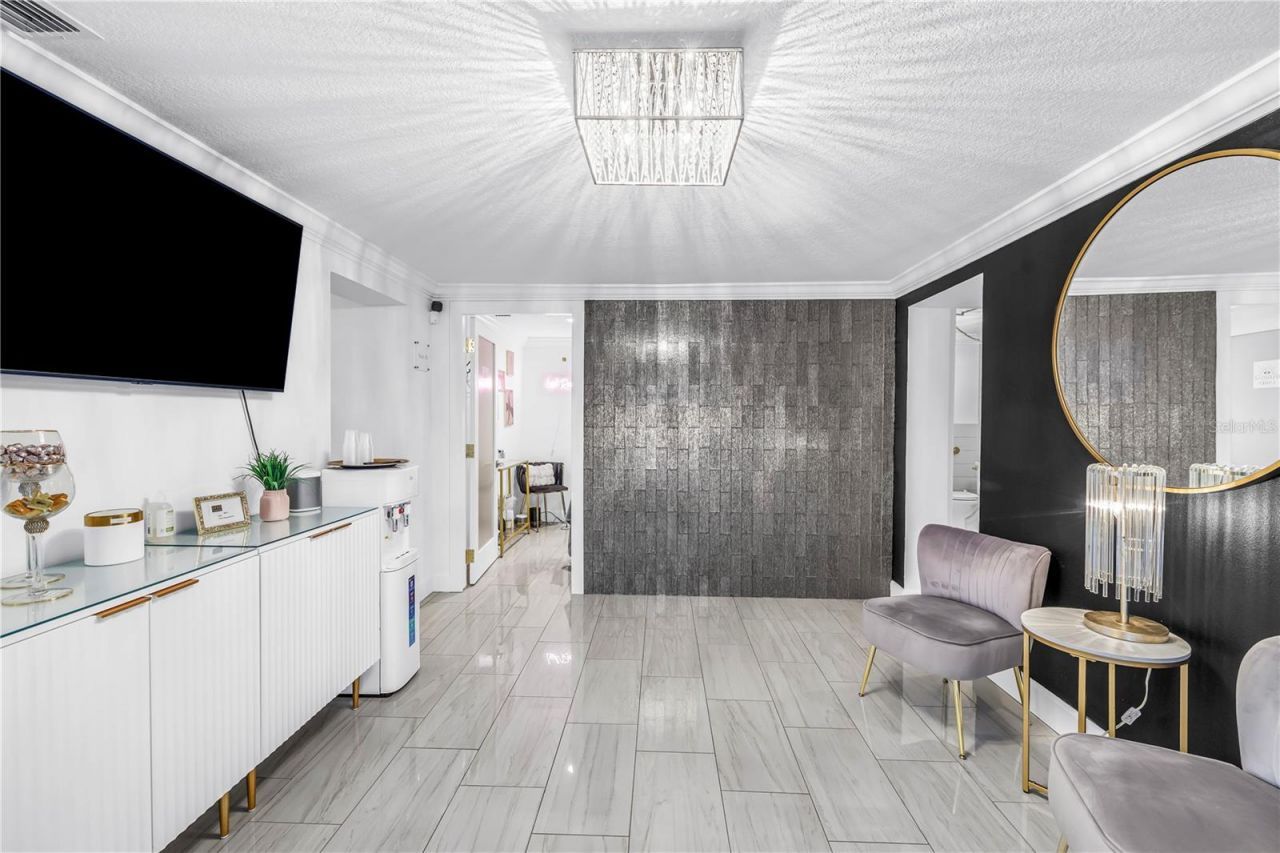 2200 49th Street N, Saint Petersburg, FL 33710 Photo