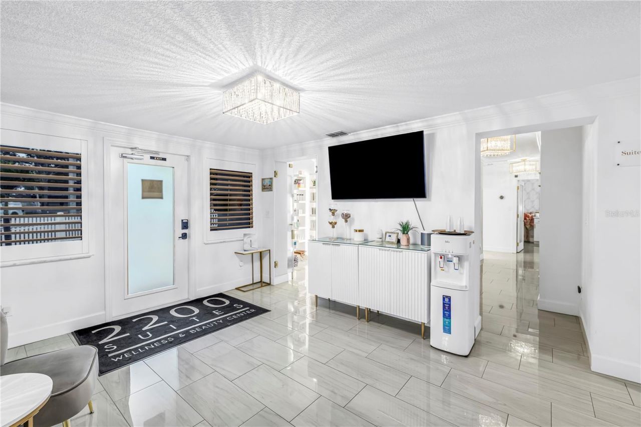 2200 49th Street N, Saint Petersburg, FL 33710 Photo