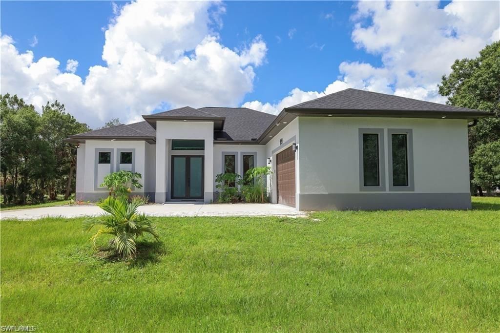 109 14th St Se, Naples, FL 34117 Photo