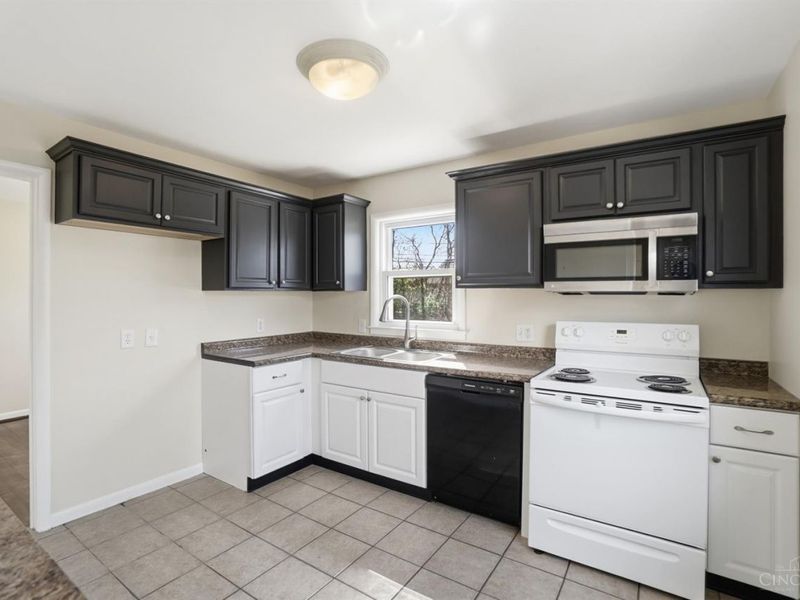 701 Southline Drive, Lebanon, OH 45036 Photo 12