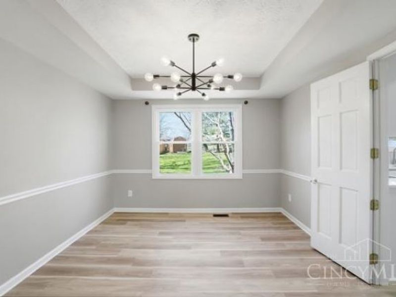 9891 McCauly Woods Drive, West Chester, OH 45241 Photo 12