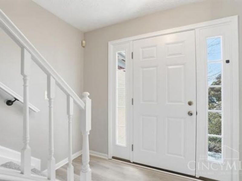 9891 McCauly Woods Drive, West Chester, OH 45241 Photo 15