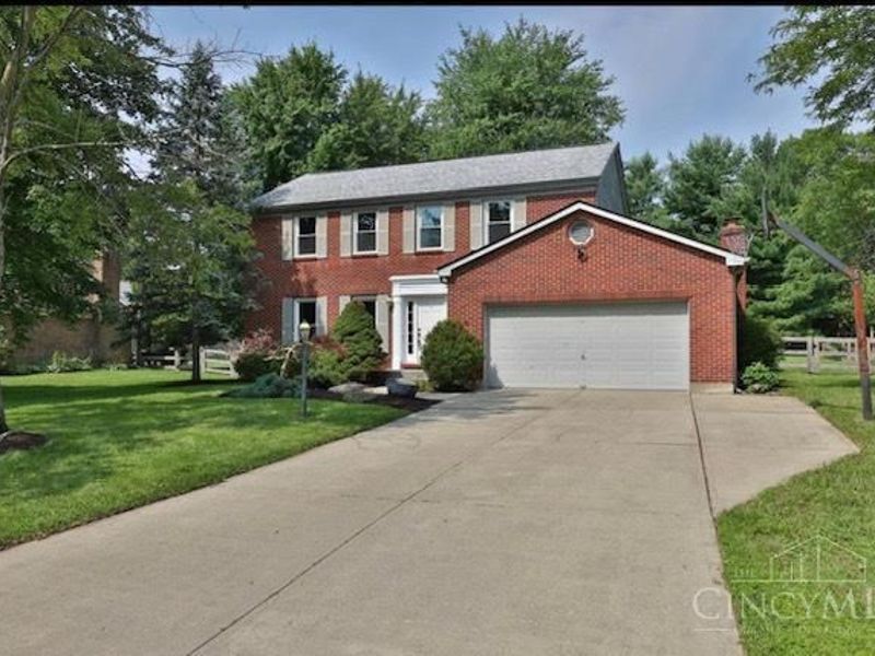 9891 McCauly Woods Drive, West Chester, OH 45241 Photo 3