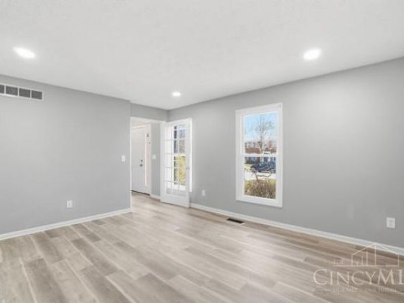 9891 McCauly Woods Drive, West Chester, OH 45241 Photo 30