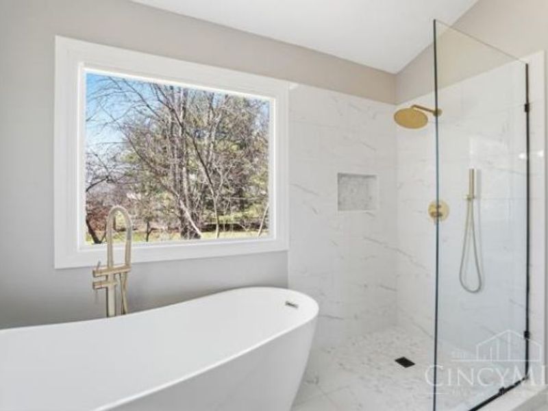 9891 McCauly Woods Drive, West Chester, OH 45241 Photo 35