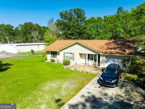 2218 Riverside Avenue, Waycross, GA 31501