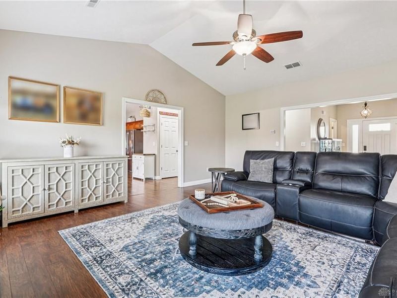 1694 McClellan Road, Spring Valley Township, OH 45385 Photo 13