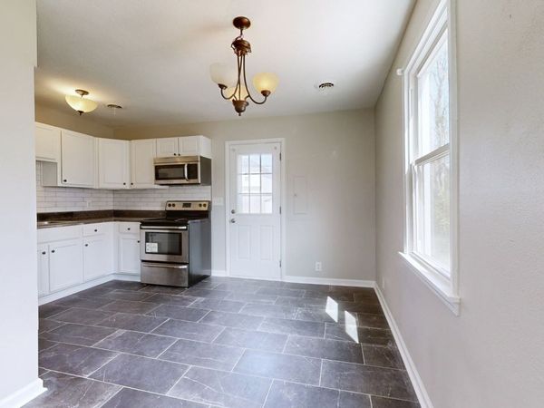 233 Burch Rd, Clarksville, TN 37042