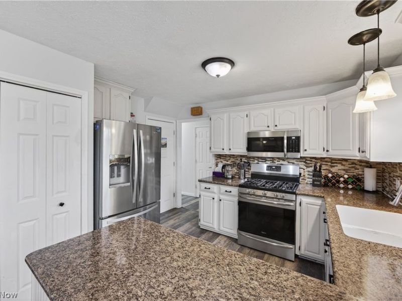 30 Chelmsford Drive, Aurora, OH 44202 Photo 13