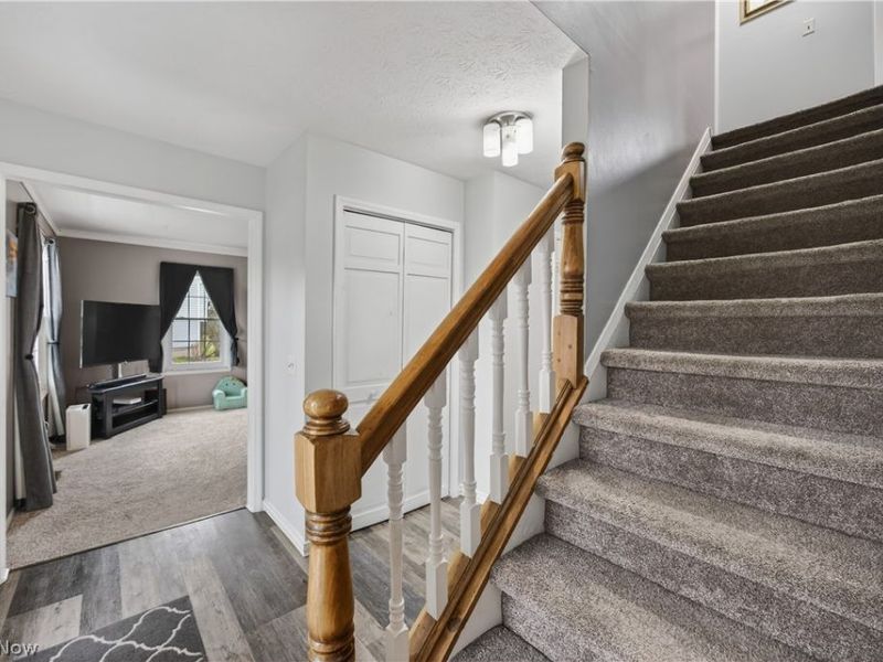 30 Chelmsford Drive, Aurora, OH 44202 Photo 23