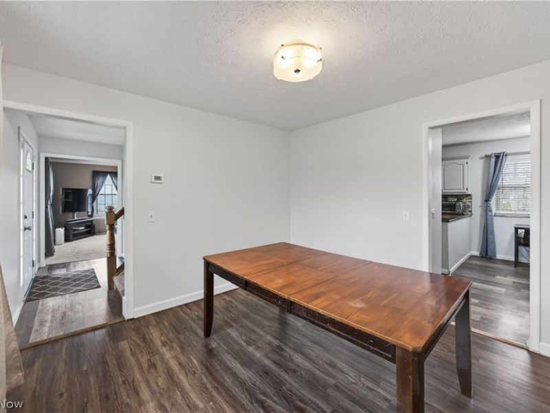 30 Chelmsford Drive, Aurora, OH 44202 Photo 8