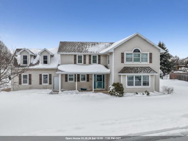 4401 N HAYMEADOW AVENUE, Appleton, WI 54913