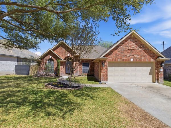 609 Indian Run DR, Pflugerville, TX 78660