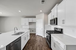 408 Lancashire Lane photo 4