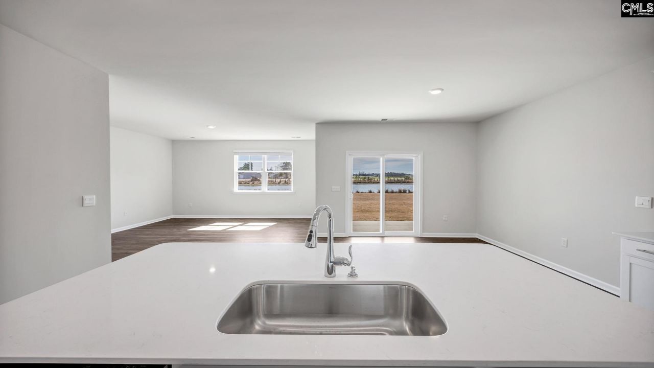 408 Lancashire Lane Photo 8