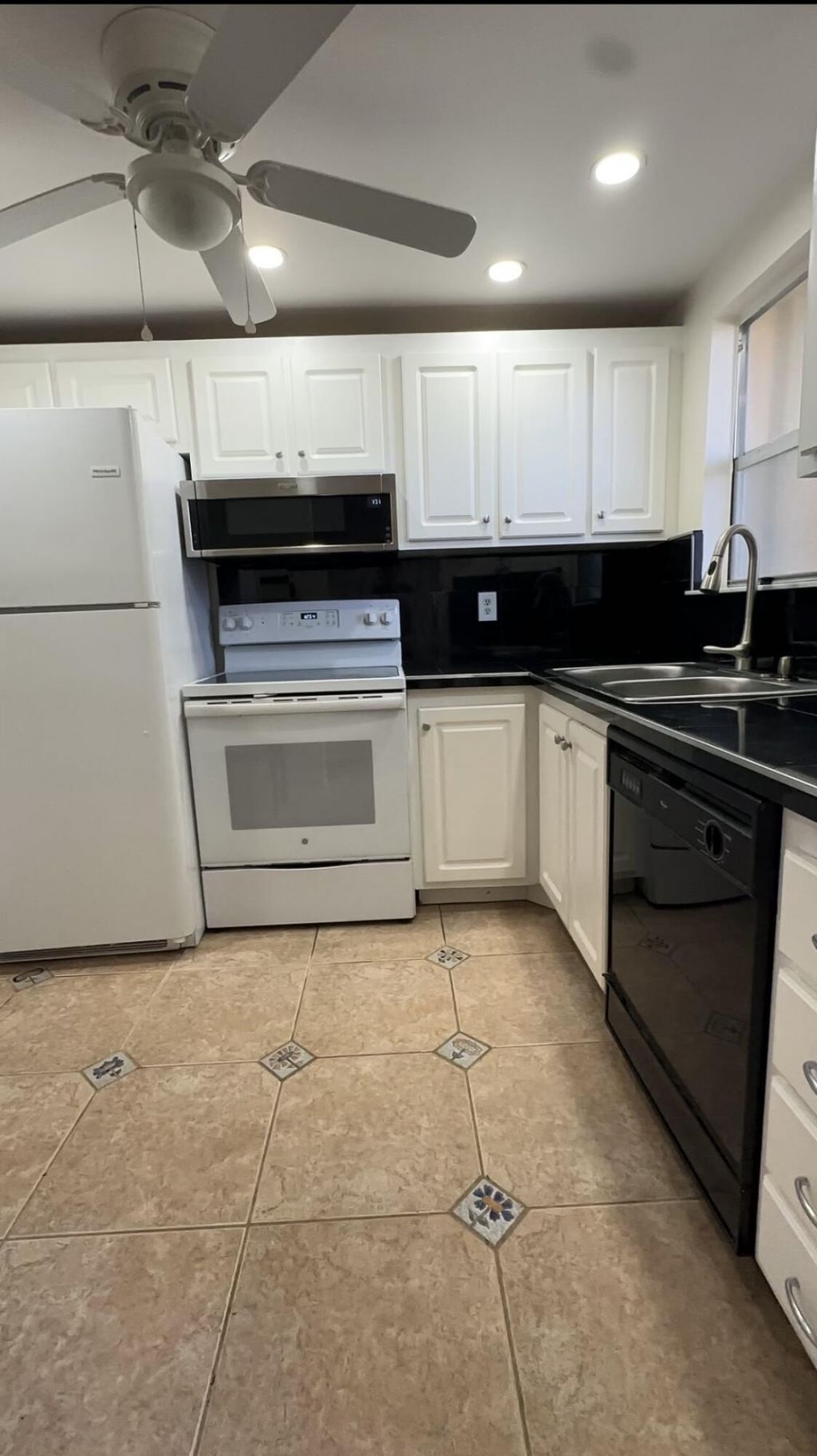 6770 Royal Palm Boulevard, Unit 207l, Margate, FL 33063 Photo