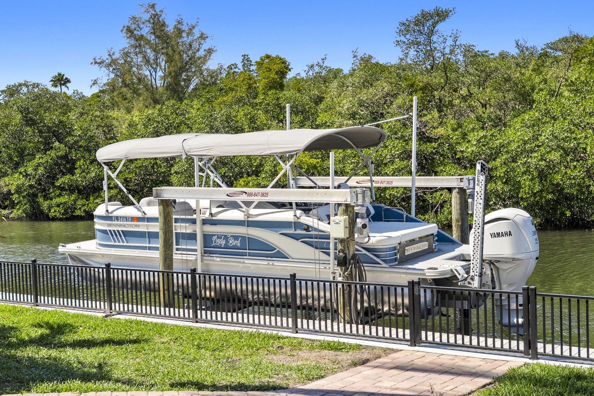 8565 SE Palm Street Se, Hobe Sound, FL 33455 Photo