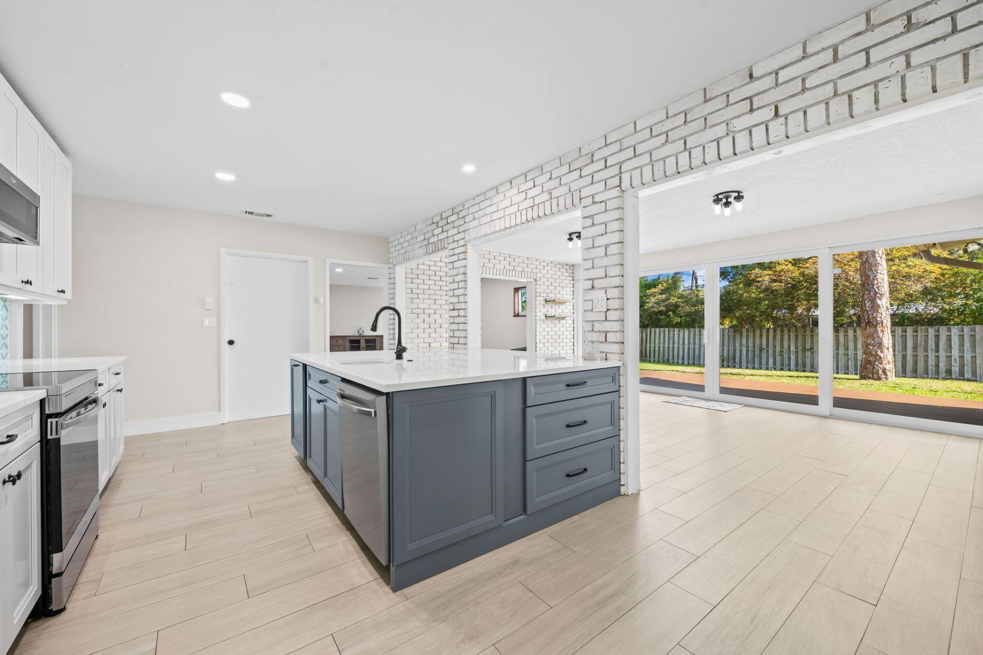 3251 Riverland Road, Fort Lauderdale, FL 33312 Photo