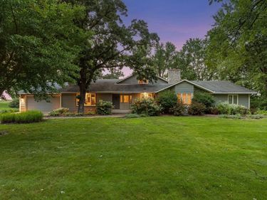 5816 Northwood Drive, Edina, MN 55436