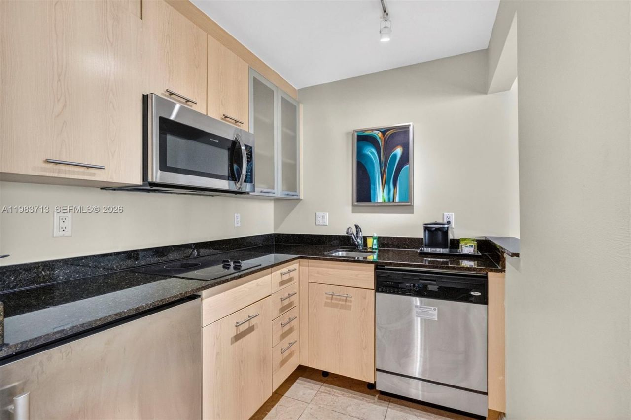 2670 E Sunrise Blvd , Unit 830, Fort Lauderdale, FL 33304 Photo