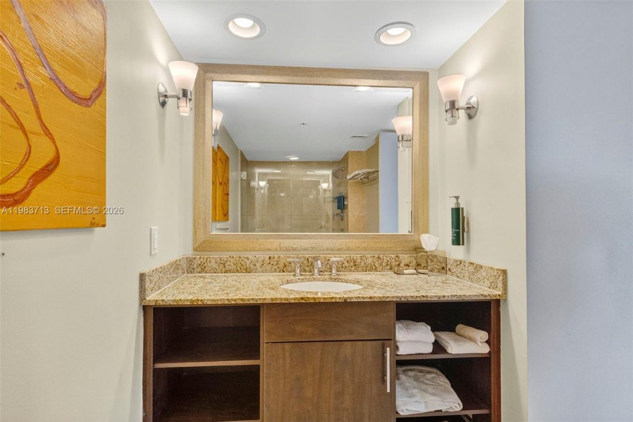 2670 E Sunrise Blvd , Unit 830, Fort Lauderdale, FL 33304 Photo