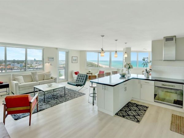 7135 Collins Ave , Unit 1105, Miami Beach, FL 33141