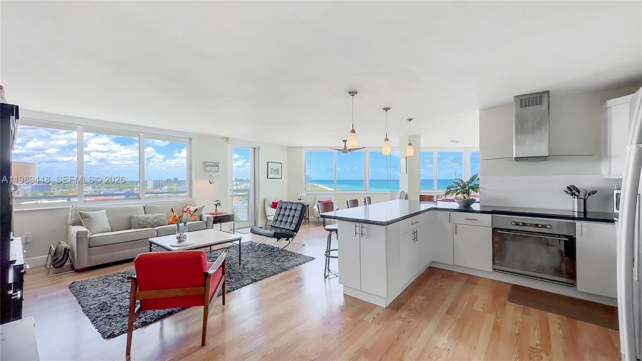 7135 Collins Ave, Unit 1105, Miami Beach, FL 33141 Photo