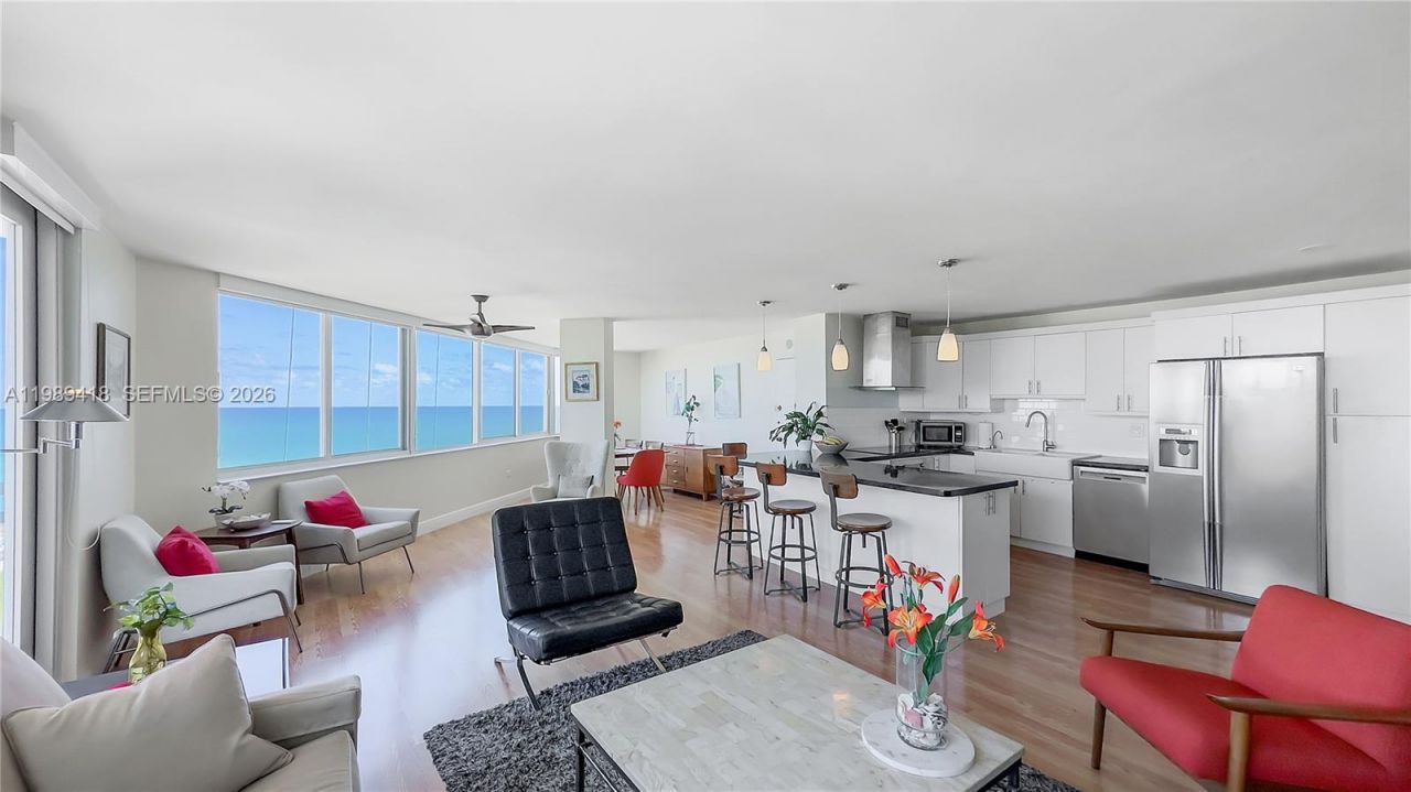 7135 Collins Ave, Unit 1105, Miami Beach, FL 33141 Photo